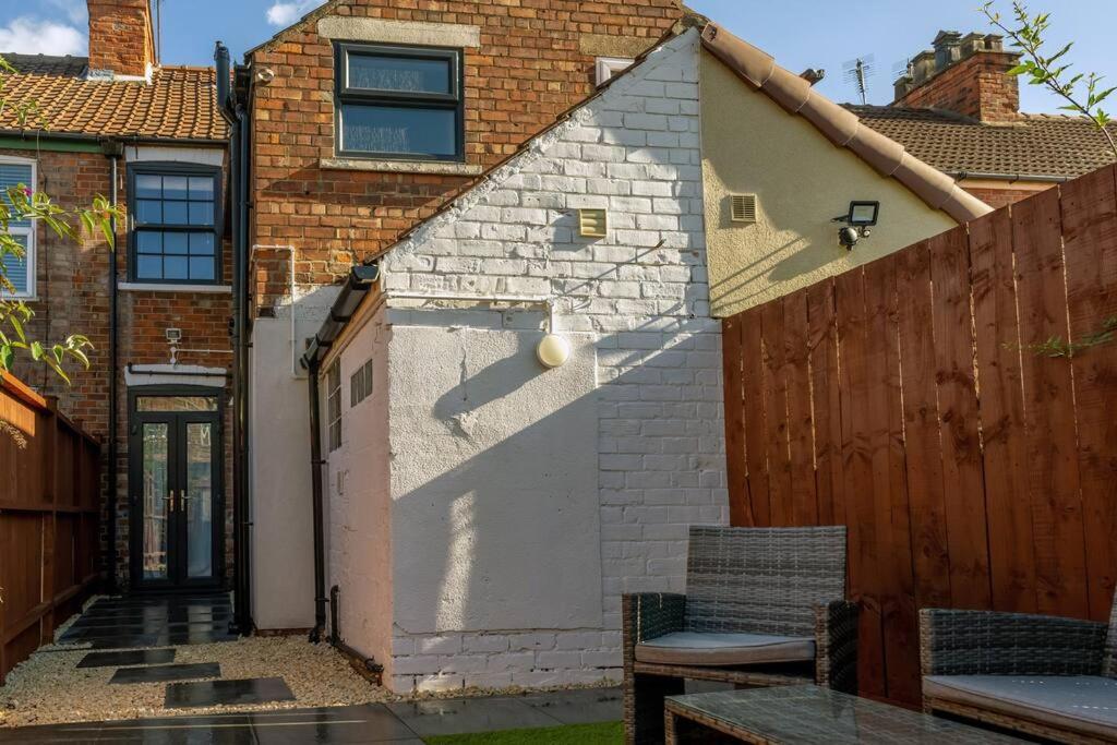 No6 - Beverley - Elegant Townhouse - Central Location Exterior photo